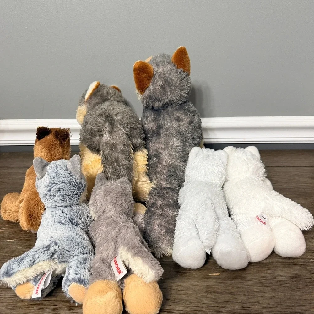 Aurora‎ World Wolves Pack Lot of 7